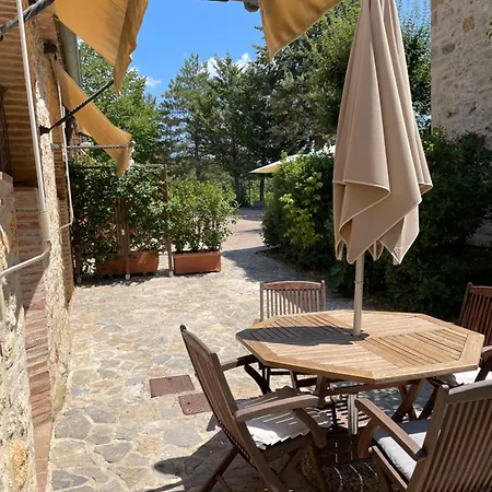 Il Colombaio Winery & *