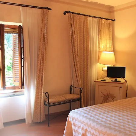 Farm stay Il Colombaio Winery & *