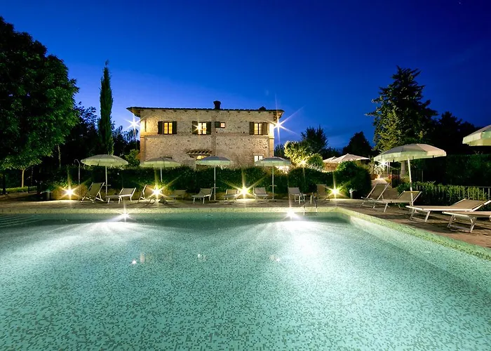 Il Colombaio Winery & 蒙特里久尼