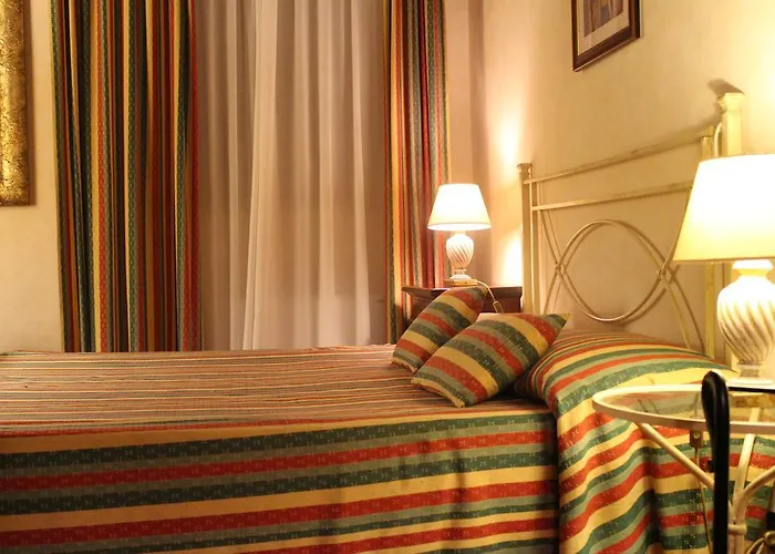 农家乐 Il Colombaio Winery & 蒙特里久尼