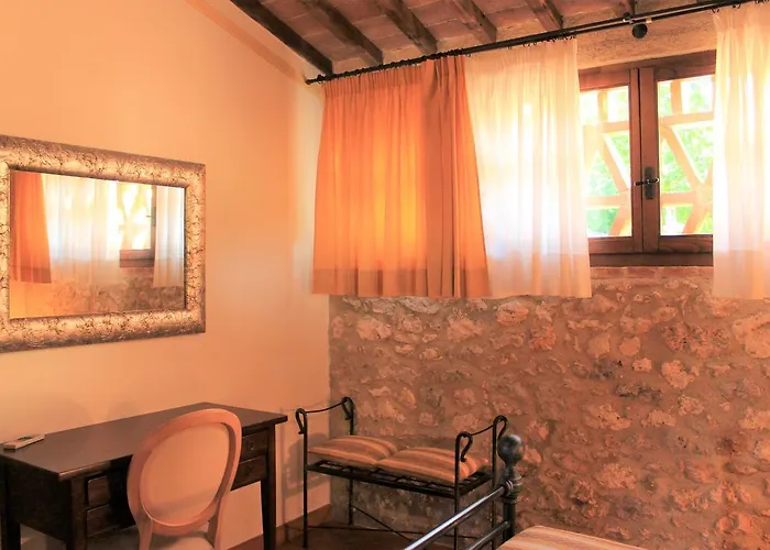 Il Colombaio Winery & *