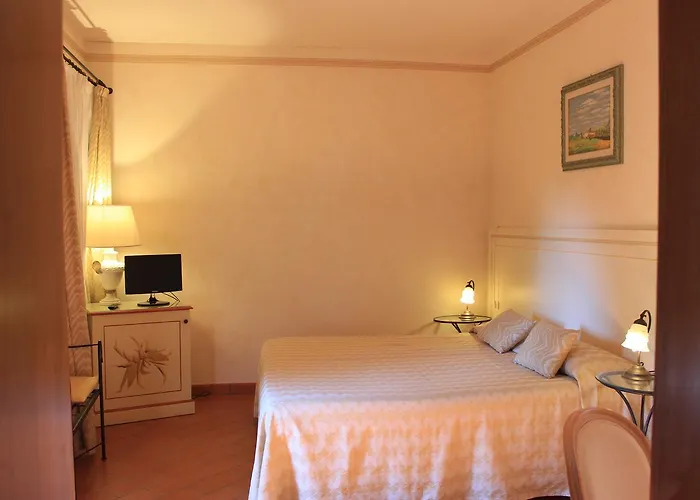 Il Colombaio Winery & * 蒙特里久尼