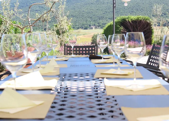 农家乐 Il Colombaio Winery & 蒙特里久尼