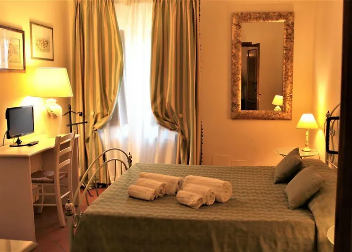 农家乐 Il Colombaio Winery & 蒙特里久尼